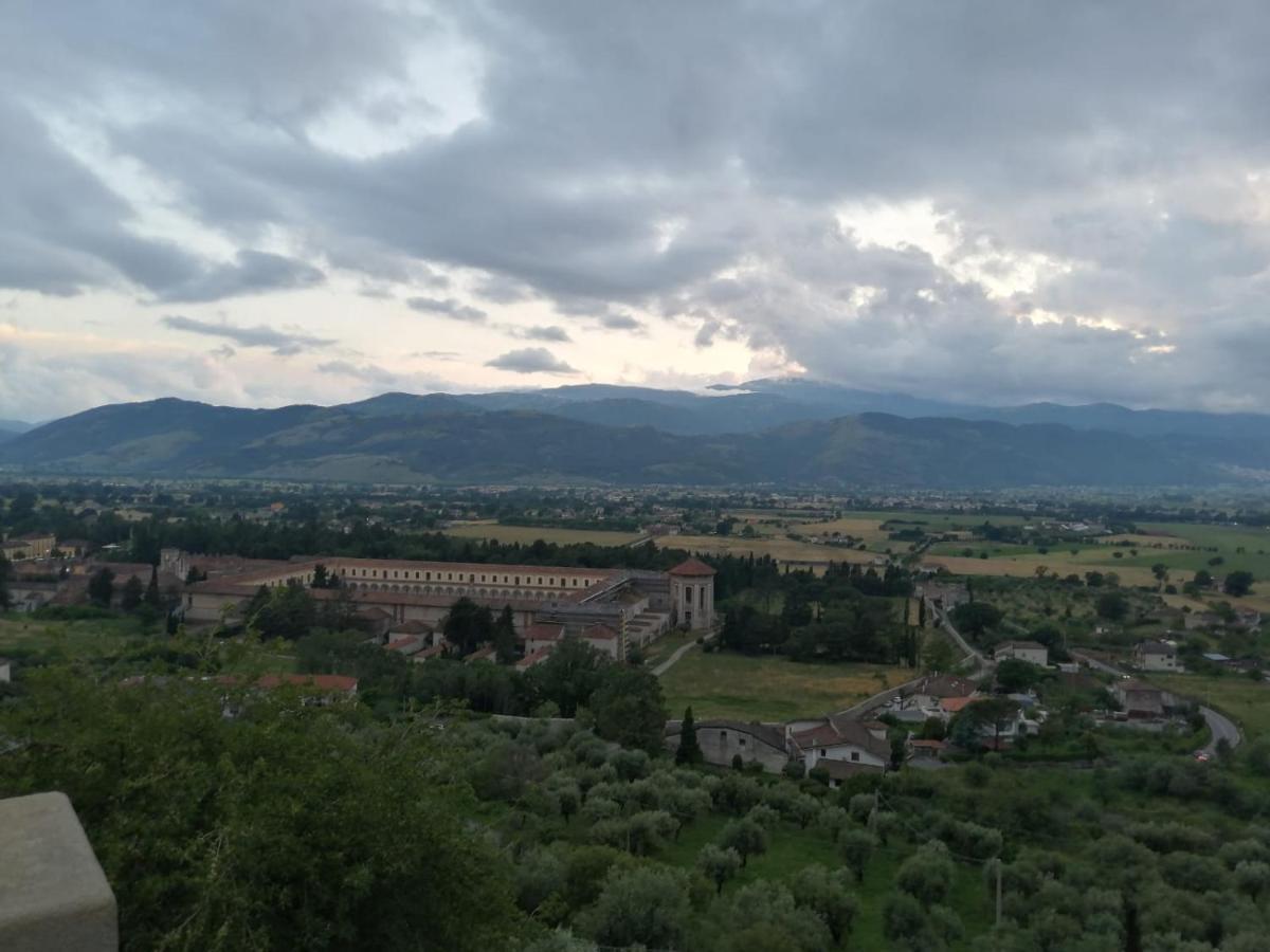 I Trecento Hotel Padula Buitenkant foto