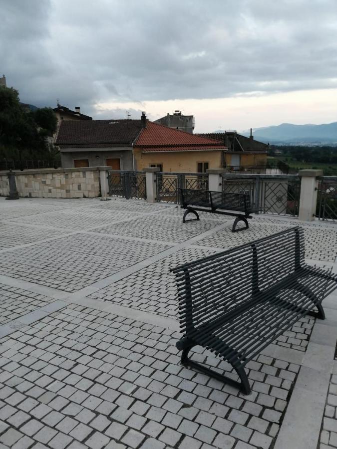 I Trecento Hotel Padula Buitenkant foto